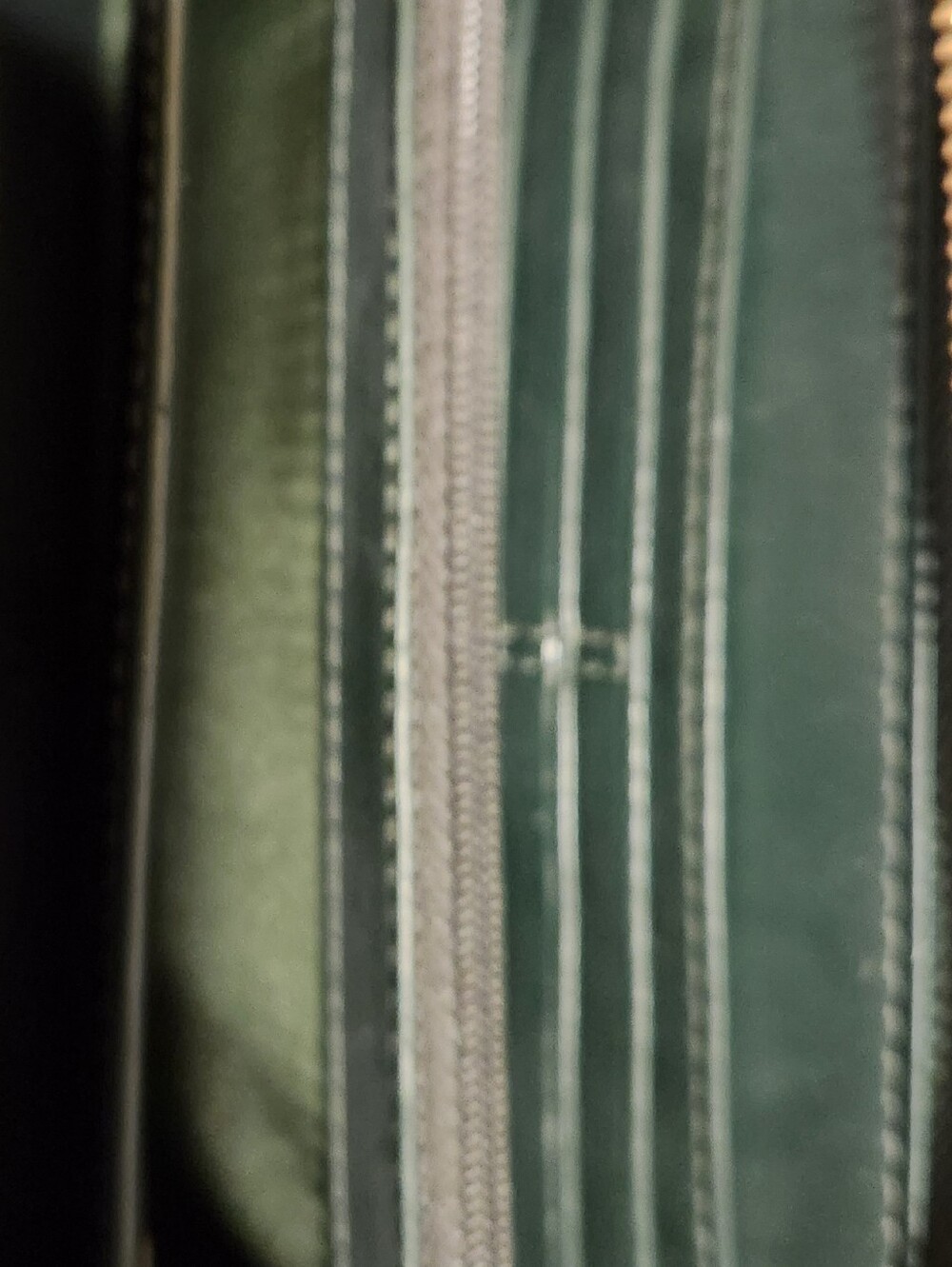 Coach Accordian Zip Wallet In Python-Embossed Leather. MSRP$298 - Picture 10 of 11